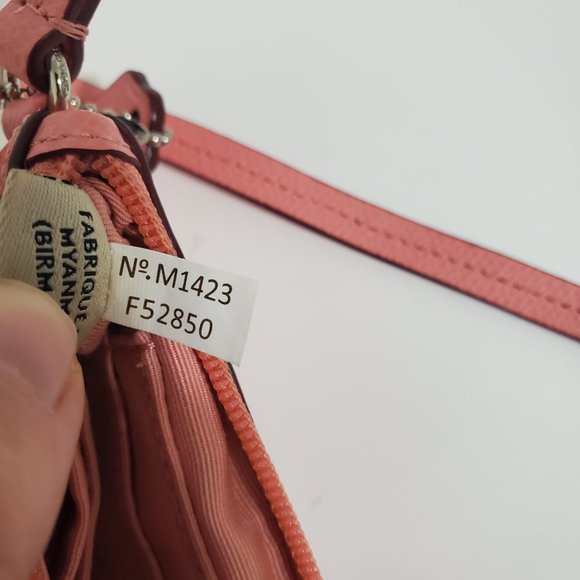 Coach Corner Zip Wristlet pink leather - Picture 7 of 7